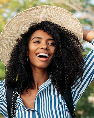 Wide-brimmed hat - Divina BLK products for wavy, curly and afro hair care